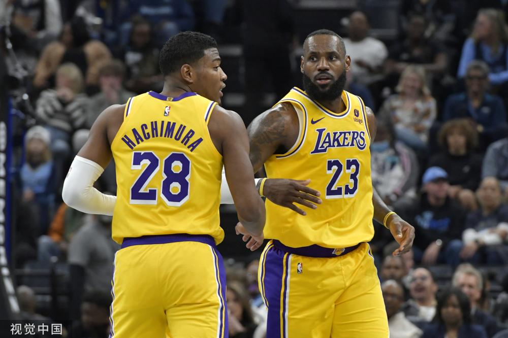 人对他的表 人对他的表