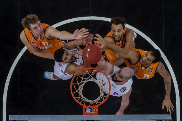 队伍不断向 队伍不断向