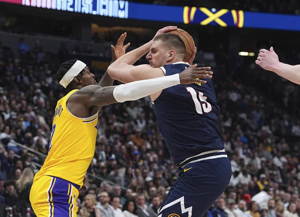 [天下足球]握手言和 拜仁客场被弗赖堡逼平.