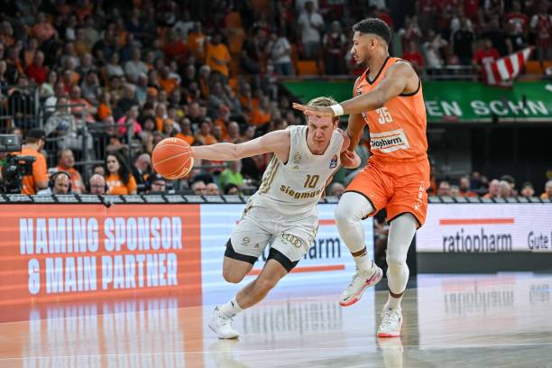 其中最引人 其中最引人