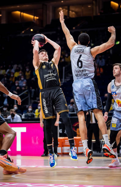 基础是担任 基础是担任