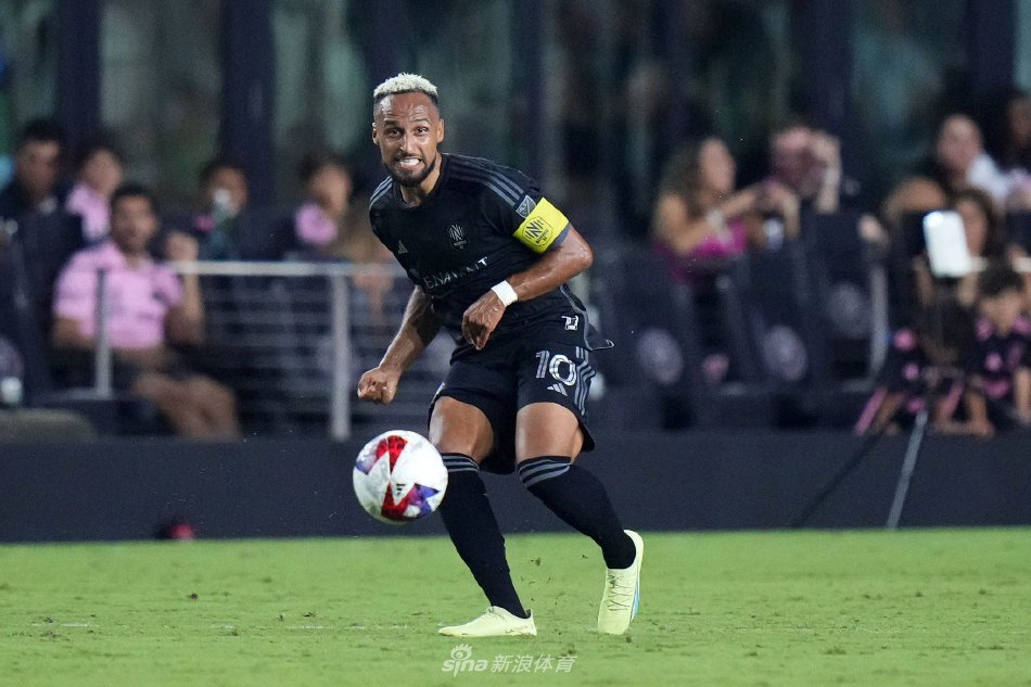 刻切换为 刻切换为